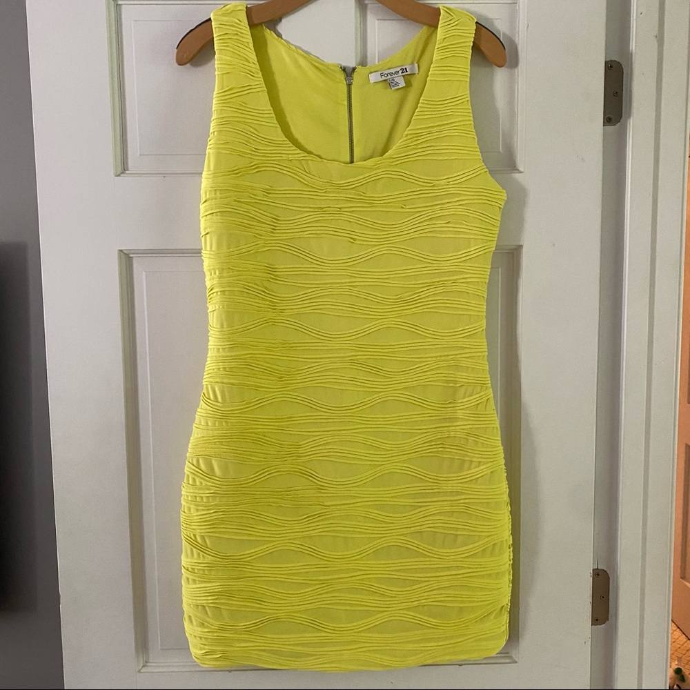 HOT Neon Yellow Sleeveless Bandage Dress Large